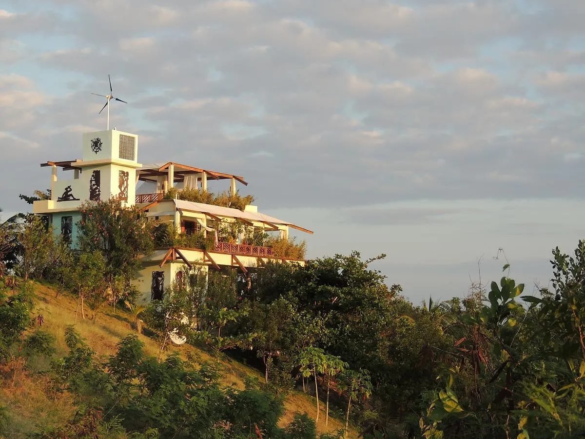 Suites La Colline Cacor