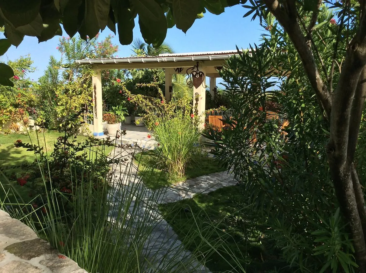 Hotel Suites La Colline Cacor