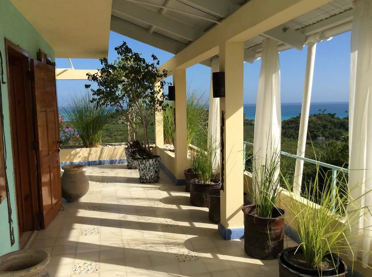 Suites La Colline Cacor Hotel